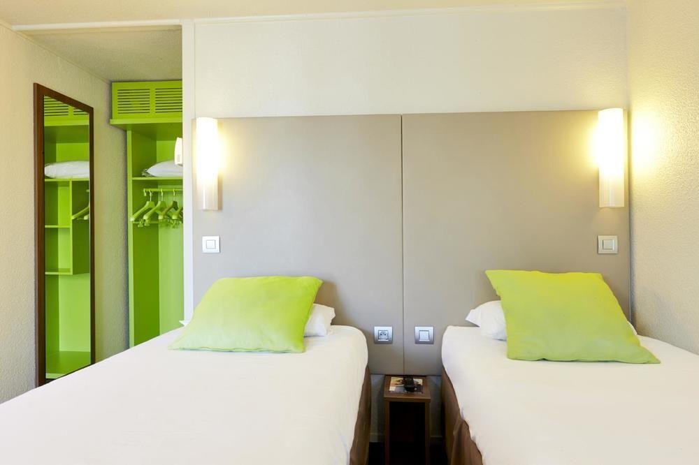 Campanile Auxerre - Moneteau Hotel Buitenkant foto